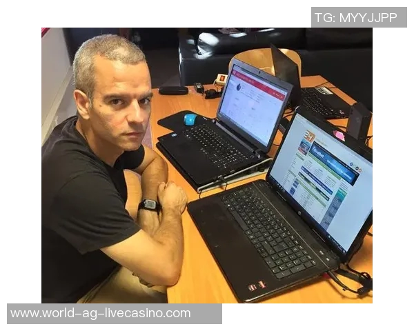 竞彩足球分析预测：深度解析赛事动态与投注策略，助您赢得更多胜利